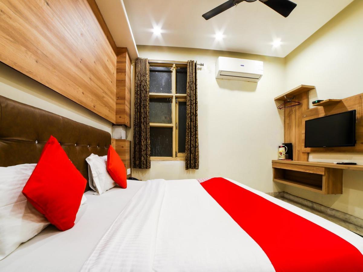 Oyo 78699 Hotel Klick International 뉴델리 외부 사진